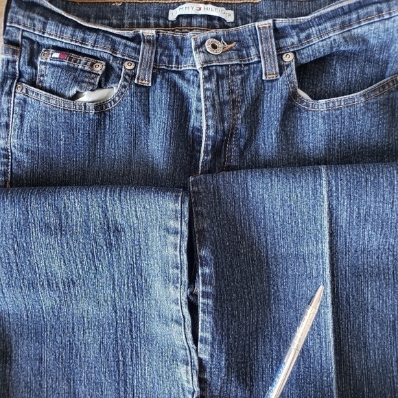 Women's Tommy Hilfiger size 31 Bootcut Jeans Flawed - Picture 5 of 8